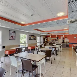 *** Hotel Ace Montlucon France